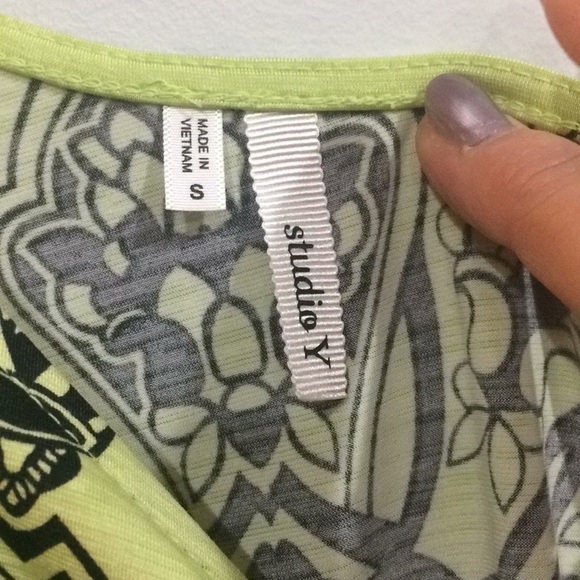 STUDIO Y Sexy One Shoulder Stretchy Ruched Top Chartreuse & Black S EUC - Picture 5 of 9